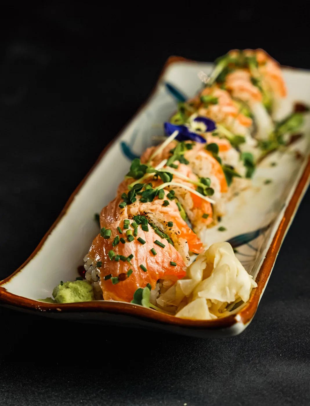 Salmon Volcano YORU Montparnasse